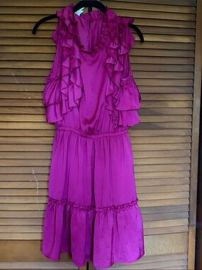 dRA Los Angeles Magenta Sleeveless Dress